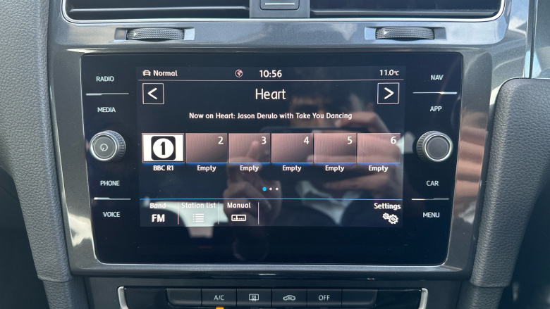 Volkswagen Golf 1.5 TSI EVO SE [Nav] 5dr DSG Petrol Hatchback